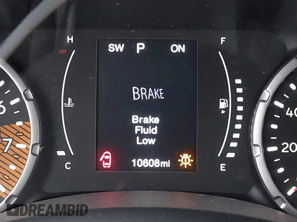2023 Jeep Renegade Latitude z VIN ZACNJDB18PPP16162, wystawiony jako IAAI lot #41918299 z przebiegiem 10 608 mil mil oraz . Historia ofert i sprzedaży dostępna na DreamBid. Obrazek 16.