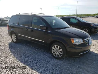 2015 Chrysler Town & Country Touring with VIN 2C4RC1BG2FR661560, listed as a Copart auction lot 53142094 with 162,025 mi miles and Clean Title. Bid and sale history available at carsss.com. Image 4.