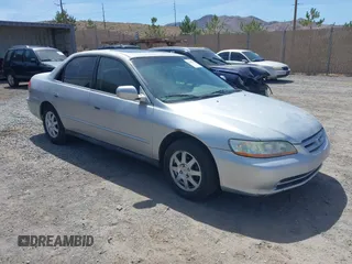 2002 Honda Accord SE with VIN JHMCG56742C018852, listed as a IAAI auction lot 42618113 with 271,951 mi miles and . Bid and sale history available at DreamBid. Image 1.
