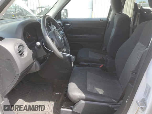 2016 Jeep Patriot Sport with VIN 1C4NJRBB3GD686074, listed as a Copart auction lot 60338415 with 150,324 mi miles and Clean title. Bid and sale history available at DreamBid. Image 7.