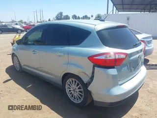 2013 Ford C-Max SE z VIN 1FADP5AU8DL503765, wystawiony jako IAAI lot #42313130 z przebiegiem 191 724 mil mil oraz . Historia ofert i sprzedaży dostępna na DreamBid. Obrazek 3.
