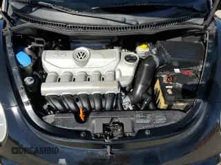 2008 Volkswagen New Beetle Coupe S with VIN 3VWRG31C28M525516, listed as a Copart auction lot 49739345 with 154,798 mi miles and Clean Title. Bid and sale history available at carsss.com. Image 11.