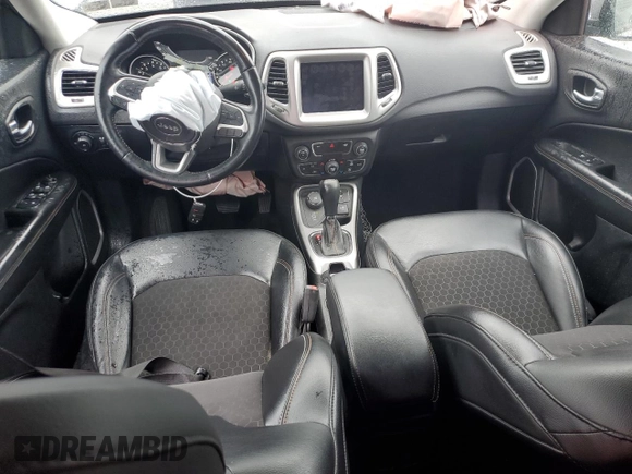 2018 Jeep Compass Latitude с VIN 3C4NJDBB9JT180222, выставлен на аукционе Copart как лот 56979395 с пробегом 78 262 миль миль и Списание • Salvage title. История ставок и продаж доступна на DreamBid. Изображение 8.