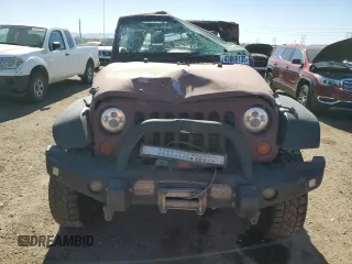 2008 Jeep Wrangler Unlimited Rubicon with VIN 1J8GA69108L587684, listed as a Copart auction lot 43069135 with 99,620 mi miles and Salvage Title. Bid and sale history available at carsss.com. Image 5.