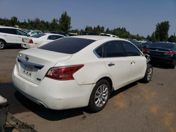 2013 Nissan Altima 2.5 S with VIN 1N4AL3AP5DC216817, listed as a Copart auction lot 65910804 with 183,374 mi miles and Salvage Title. Bid and sale history available at carsss.com. Image 3.