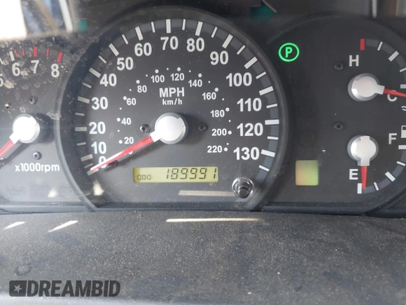 2006 Kia Sorento LX with VIN KNDJD733965650982, listed as a IAAI auction lot 42005208 with 189,991 mi miles and . Bid and sale history available at DreamBid. Image 7.