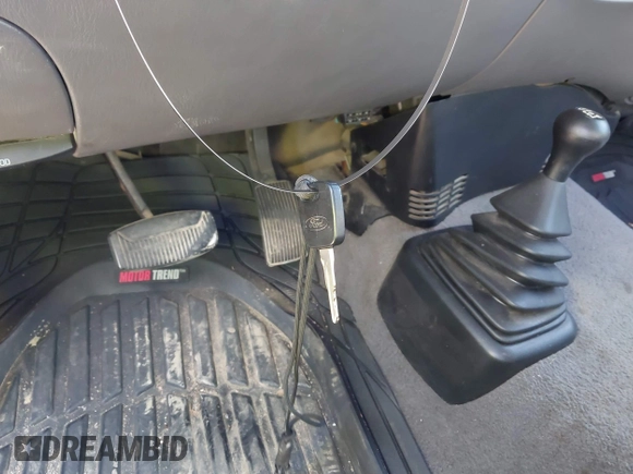 2001 Ford F-150 XL with VIN 1FTRX18W71NB79286, listed as a IAAI auction lot 41792862 with 321,269 mi miles and . Bid and sale history available at DreamBid. Image 11.
