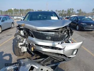 2015 Kia Sorento EX with VIN 5XYKU4A73FG627715, listed as a IAAI auction lot 41474300 with 51,940 mi miles. Bid and sale history available at carsss.com. Image 11.