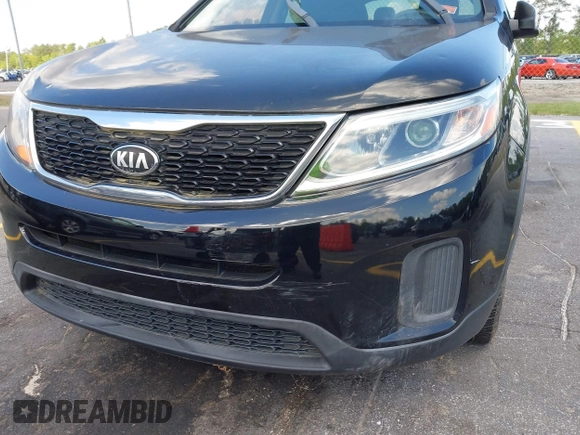 2015 Kia Sorento LX with VIN 5XYKT4A74FG594260, listed as a IAAI auction lot 42016829 with 155,026 mi miles. Bid and sale history available at carsss.com. Image 12.