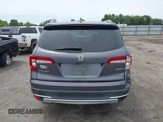 2019 Honda Pilot Touring 8-Passenger with VIN 5FNYF5H93KB028641, listed as a IAAI auction lot 42524078 with 56,744 mi miles and . Bid and sale history available at DreamBid. Image 17.