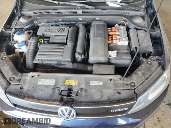 2013 Volkswagen Jetta Hybrid SE z VIN 3VW637AJ3DM303596, wystawiony jako Copart lot #82874934 z przebiegiem 56 601 mil mil oraz Szkoda całkowita • Salvage title. Historia ofert i sprzedaży dostępna na DreamBid. Obrazek 11.