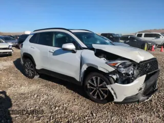 2024 Toyota Corolla Cross XLE with VIN 7MUDAABG4RV112959, listed as a Copart auction lot 50553405 with 4,204 mi miles and Salvage title. Bid and sale history available at DreamBid. Image 13.