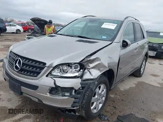 2006 Mercedes-Benz M 350 with VIN 4JGBB86E46A046269, listed as a IAAI auction lot 41561966 with 117,012 mi miles and . Bid and sale history available at DreamBid. Image 6.