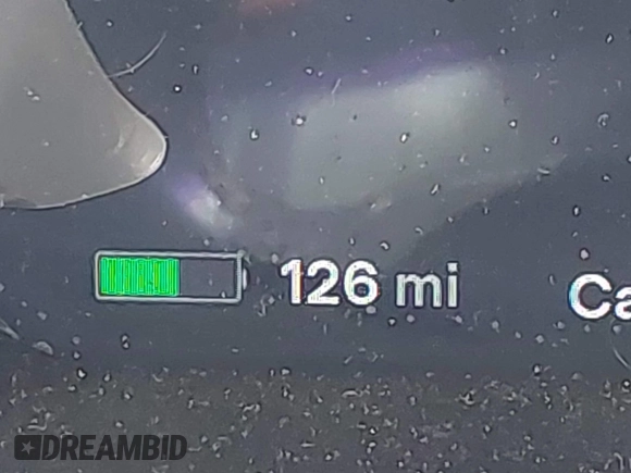 2016 Tesla Model X 70D with VIN 5YJXCAE21GF033123, listed as a IAAI auction lot 39813497 with 162,509 mi miles and . Bid and sale history available at DreamBid. Image 18.