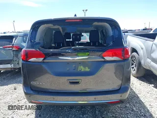 2020 Chrysler Pacifica Touring L z VIN 2C4RC1BG7LR284994, wystawiony jako IAAI lot #41661416 z przebiegiem 101 257 mil mil oraz . Historia ofert i sprzedaży dostępna na DreamBid. Obrazek 16.
