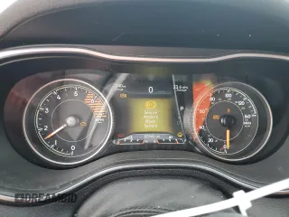 2020 Jeep Cherokee Trailhawk Elite z VIN 1C4PJMBN1LD534178, wystawiony jako Copart lot #68252364 z przebiegiem 85 946 mil mil oraz Szkoda całkowita • Salvage title. Historia ofert i sprzedaży dostępna na DreamBid. Obrazek 9.