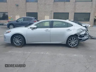 2016 Lexus ES 300h with VIN JTHBW1GG6G2118339, listed as a IAAI auction lot 41910352 with 73,184 mi miles and . Bid and sale history available at DreamBid. Image 15.