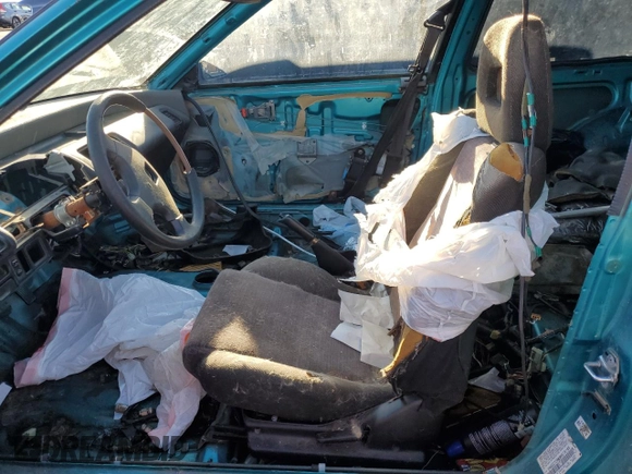 1991 Honda Civic z VIN 2HGED7366MH518166, wystawiony jako Copart lot #87556605 z przebiegiem Nie podano mil oraz Szkoda całkowita • Salvage title. Historia ofert i sprzedaży dostępna na DreamBid. Obrazek 7.