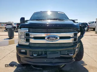 2018 Ford Super Duty F-250 SRW XL with VIN 1FT7W2BT4JEB15852, listed as a Copart auction lot 47739045 with 182,109 mi miles and Salvage Title. Bid and sale history available at carsss.com. Image 5.