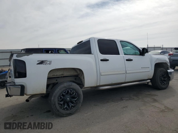 2012 Chevrolet Silverado 1500 LT with VIN 3GCPKSE79CG283542, listed as a Copart auction lot 47101435 with Not Provided miles and Salvage Title. Bid and sale history available at DreamBid. Image 3.