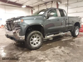 2019 Chevrolet Silverado 1500 LT with VIN 1GCRYDED7KZ300975, listed as a IAAI auction lot 41608865 with 157,912 mi miles. Bid and sale history available at carsss.com. Image 2.