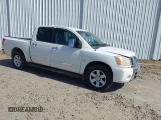 2004 Nissan Titan LE with VIN 1N6AA07AX4N534127, listed as a IAAI auction lot 42048092 with Not Provided miles. Bid and sale history available at carsss.com. Image 1.