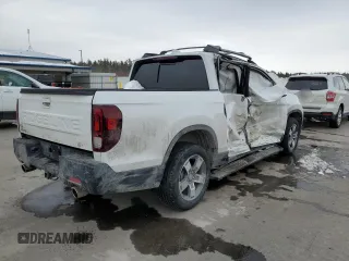 2024 Honda Ridgeline RTL z VIN 5FPYK3F53RB014823, wystawiony jako Copart lot #46947075 z przebiegiem 6348 mil mil oraz Szkody całkowita. Historia ofert i sprzedaży dostępna na DreamBid. Obrazek 3.