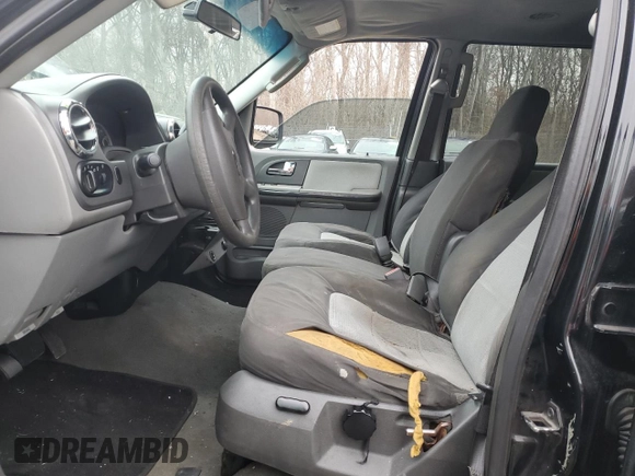 2006 Ford Expedition Special Service with VIN 1FMPU15506LA18711, listed as a Copart auction lot 44381845 with 255,614 mi miles and Salvage Title. Bid and sale history available at carsss.com. Image 7.