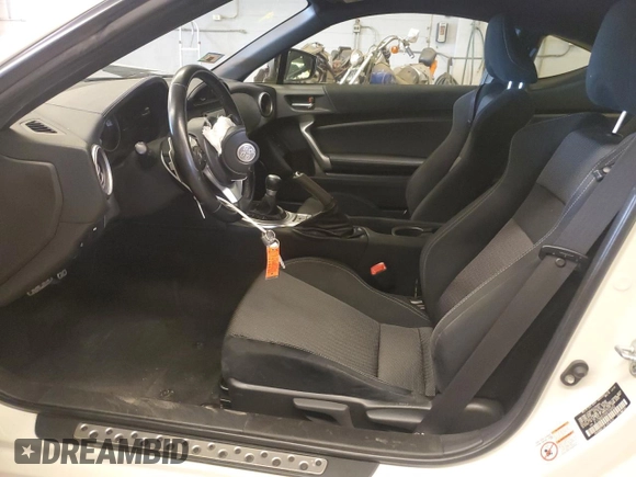 2017 Toyota 86 with VIN JF1ZNAA10H8704482, listed as a Copart auction lot 60334754 with 84,585 mi miles and Salvage Title. Bid and sale history available at carsss.com. Image 7.