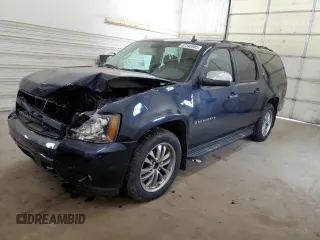 2008 Chevrolet Suburban 3LT with VIN 1GNFK163X8J145684, listed as a Copart auction lot 62346885 with 183,429 mi miles and Non repairable. Bid and sale history available at DreamBid. Image 1.