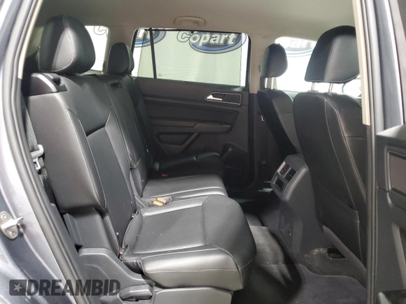 2018 Volkswagen Atlas SE z VIN 1V2LR2CA9JC582181, wystawiony jako Copart lot #52798915 z przebiegiem 89 066 mil mil oraz Czysty tytuł • Clean title. Historia ofert i sprzedaży dostępna na DreamBid. Obrazek 11.