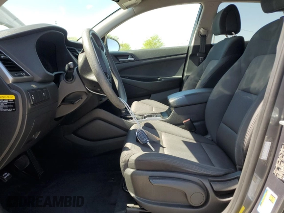 2017 Hyundai Tucson SE with VIN KM8J23A47HU438452, listed as a Copart auction lot 53251835 with 82,859 mi miles and Salvage Title. Bid and sale history available at DreamBid. Image 7.