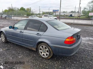 2003 BMW 3 Series 325i with VIN WBAET37453NJ36247, listed as a IAAI auction lot 42094607 with 174,501 mi miles and . Bid and sale history available at DreamBid. Image 3.
