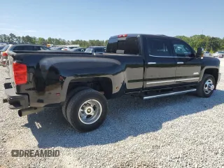 2017 Chevrolet Silverado 3500HD High Country with VIN 1GC4K1EY6HF111841, listed as a Copart auction lot 60900134 with 64,568 mi miles and Clean Title. Bid and sale history available at DreamBid. Image 3.