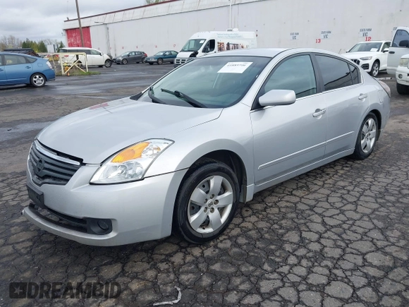 2008 Nissan Altima 2.5 SL with VIN 1N4AL21E08N496438, listed as a IAAI auction lot 41889506 with 230,730 mi miles. Bid and sale history available at carsss.com. Image 2.