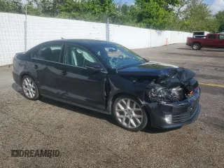 2014 Volkswagen Jetta GLI Edition 30 с VIN 3VW4S7AJ1EM311076, выставлен на аукционе Copart как лот 55305175 с пробегом 70 785 миль миль и Списание • Salvage title. История ставок и продаж доступна на DreamBid. Изображение 4.