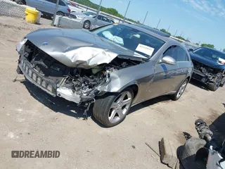 2006 Mercedes-Benz CLS 500 z VIN WDDDJ75X06A037541, wystawiony jako IAAI lot #42252829 z przebiegiem 151 295 mil mil oraz . Historia ofert i sprzedaży dostępna na DreamBid. Obrazek 18.