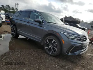 2024 Volkswagen Tiguan SEL R-Line z VIN 3VV4B7AX4RM079457, wystawiony jako Copart lot #54338975 z przebiegiem 10 540 mil mil oraz Szkoda całkowita • Salvage title. Historia ofert i sprzedaży dostępna na DreamBid. Obrazek 4.