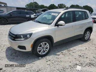 2015 Volkswagen Tiguan SE с VIN WVGAV7AX6FW505987, выставлен на аукционе Copart как лот 62467855 с пробегом 114 381 миль миль и Чистый • Clean title. История ставок и продаж доступна на DreamBid. Изображение 1.