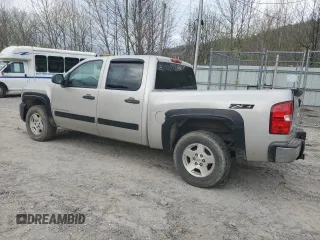 2007 Chevrolet Silverado 1500 LTZ with VIN 2GCEK13M671638532, listed as a Copart auction lot 52504535 with 263,805 mi miles and Salvage Title. Bid and sale history available at carsss.com. Image 2.