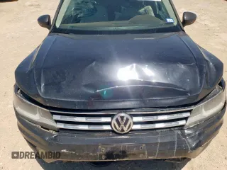 2021 Volkswagen Tiguan SE z VIN 3VV3B7AX8MM024773, wystawiony jako Copart lot #57863475 z przebiegiem 61 533 mil mil oraz Szkoda całkowita • Salvage title. Historia ofert i sprzedaży dostępna na DreamBid. Obrazek 12.