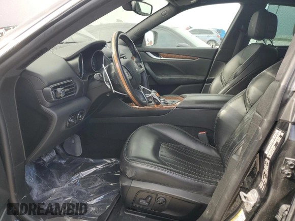 2017 Maserati Levante S z VIN ZN661YUL4HX248022, wystawiony jako Copart lot #48229455 z przebiegiem 66 820 mil mil oraz Szkoda całkowita • Salvage title. Historia ofert i sprzedaży dostępna na DreamBid. Obrazek 7.