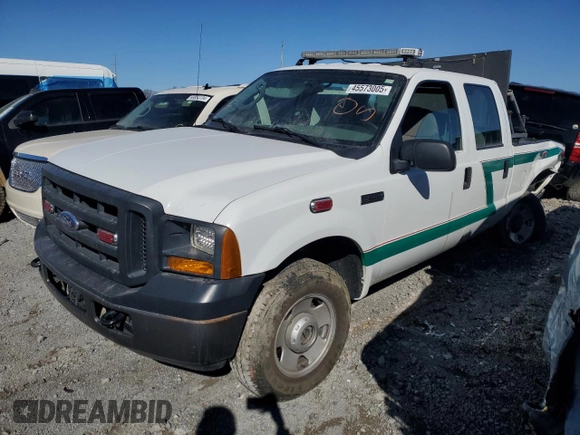 2006 Ford F-250 XL z VIN 1FTSW21536EB81894, wystawiony jako Copart lot #45573005 z przebiegiem 65 722 mil mil oraz Szkoda całkowita • Salvage title. Historia ofert i sprzedaży dostępna na DreamBid. Obrazek 1.