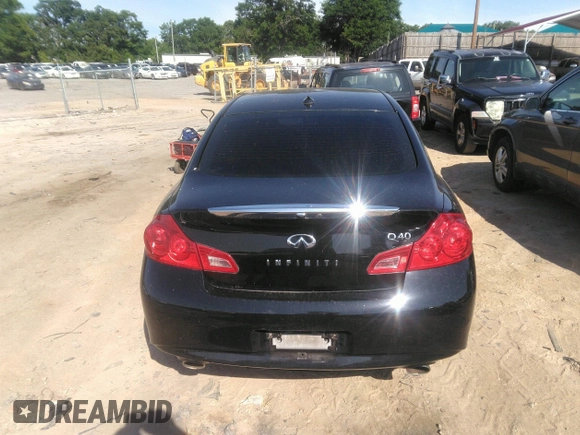 2015 Infiniti Q40 with VIN JN1CV6AP2FM501201, listed as a IAAI auction lot 42139939 with 188,168 mi miles. Bid and sale history available at carsss.com. Image 16.