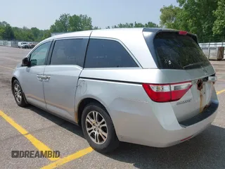 2011 Honda Odyssey EX с VIN 5FNRL5H44BB004530, выставлен на аукционе IAAI как лот 42450443 с пробегом 238 945 миль миль и . История ставок и продаж доступна на DreamBid. Изображение 3.
