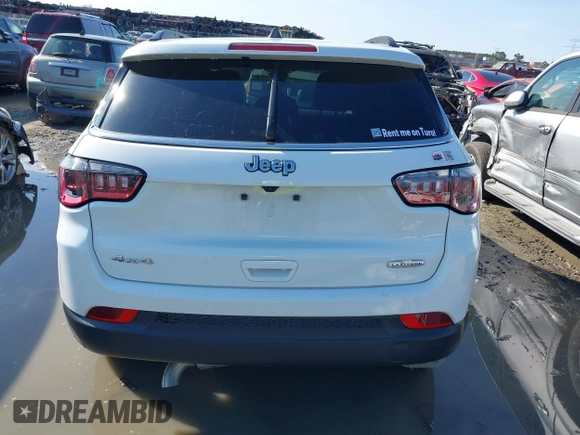 2024 Jeep Compass Latitude with VIN 3C4NJDBN2RT112575, listed as a IAAI auction lot 41730950 with 22,357 mi miles. Bid and sale history available at carsss.com. Image 16.