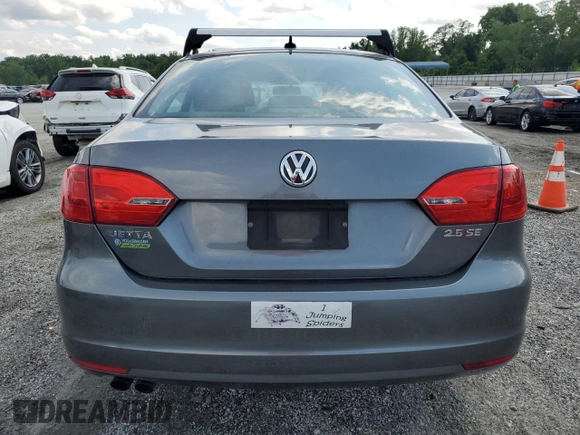 2013 Volkswagen Jetta SE z VIN 3VWDP7AJ7DM209538, wystawiony jako Copart lot #59799815 z przebiegiem 117 073 mil mil oraz Szkoda całkowita • Salvage title. Historia ofert i sprzedaży dostępna na DreamBid. Obrazek 6.