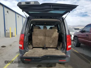 2005 Land Rover LR3 SE with VIN SALAE25425A313249, listed as a Copart auction lot 42993065 with 233,394 mi miles and Salvage Title. Bid and sale history available at carsss.com. Image 6.