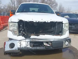 2012 Ford F-150 XL z VIN 1FTFW1CF0CFA13430, wystawiony jako IAAI lot #41811812 z przebiegiem 283 228 mil mil oraz . Historia ofert i sprzedaży dostępna na DreamBid. Obrazek 6.