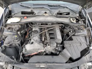 2006 BMW 3 Series 325xi с VIN WBAVT13576AV98386, выставлен на аукционе Copart как лот 81520954 с пробегом 362 557 миль миль и Списание • Salvage title. История ставок и продаж доступна на DreamBid. Изображение 11.